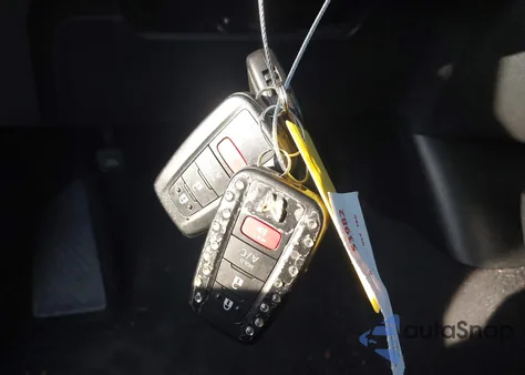 2021 Toyota Prius Prime Xle из США, поврежденный, VIN JTDKAMFP4M3183974